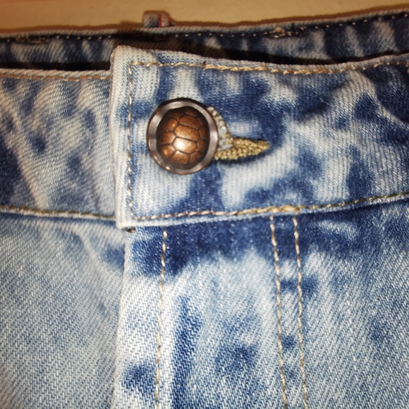 Tortoise Denim Jeans Straight Leg Distressed Light wash Size 29 *RARE* - Picture 5 of 11